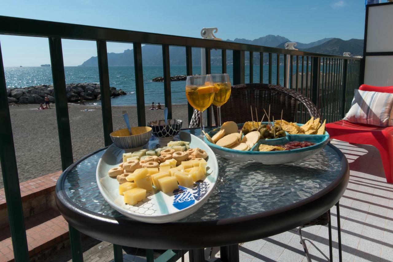 Dulce Mare Apartment Salerno Exterior foto